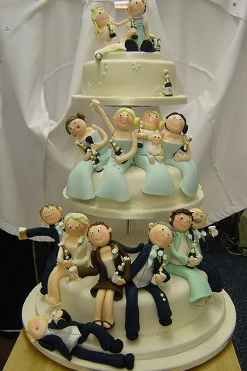 کیک عروس و داماد