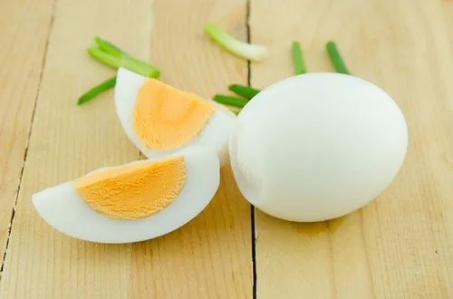 🌸 فواید تخم مرغ آب پز در صبحانه