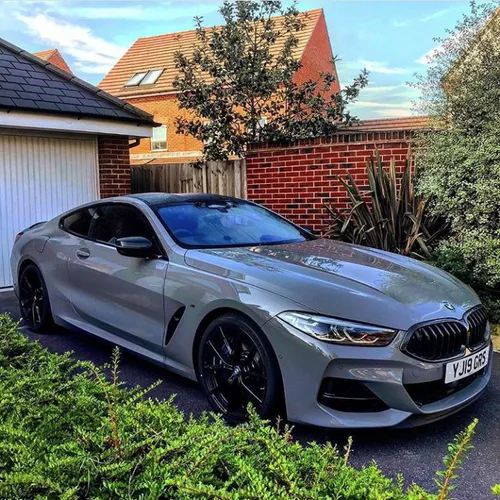 BMW-M850i