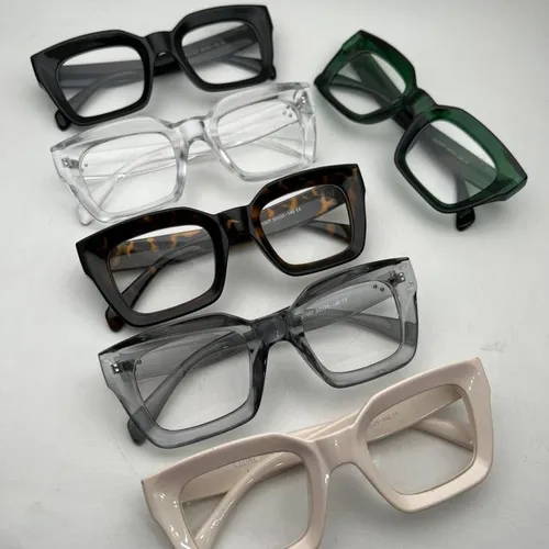 عینک های طبی دخترونه و پسرونه