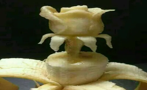 هنرنمایی با موز😋 🍌