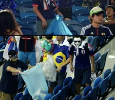 هواداران ژاپنی عادت دارن بعد از هر بازی تو ورزشگاه بمونن 