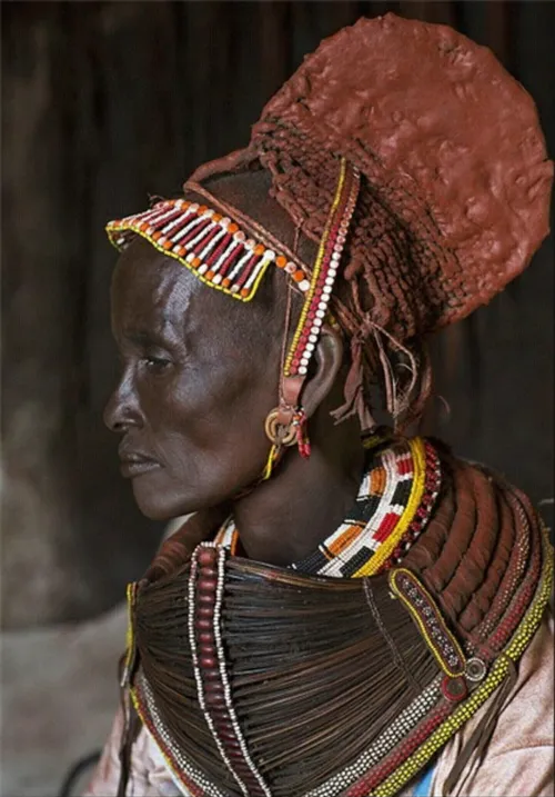 جواهر و زیورآلات کنیایی هر کشوری در زمینه صنایع دستی هنری