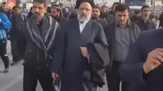 📹تصاویری از شهید سید ابراهیم رئیسی در پیاده روی #اربعین ح