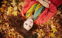 فکر کن روی برگ های پاییز بخوابی..............:-) :-) :-) 