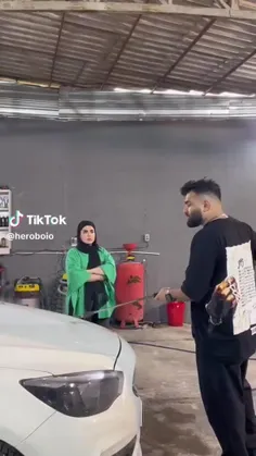 این دیگه چه سمیههه🤣🤣🤣وای پاره شدممممم🤣🤣🤣🤣🤣🤣تا باشه وقتی م