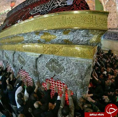 عکس ضریح امام حسین که به صورت ماهرانه گرفته شده ومثل کشتی