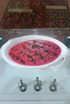 اینم از دسر کاسترد و ژله بستنی.. 