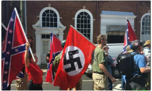📸 پرچم نازی ها در دستان نژاد پرستان معترض در ویرجینیا آمر