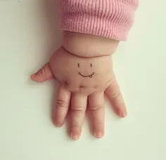 #baby#sweet baby#attractive baby#lovely baby#hand#fingers