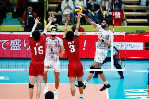 ایران با پیروزی برابر ژاپن در یک قدمی نخستین سکوی جهانی خ