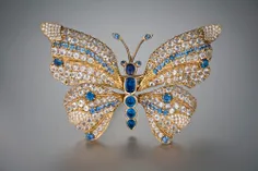 جواهری ساخته شده از الماس به شکل پروانه
