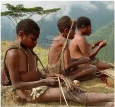 مردان و زنان برهنه قبیله کومبای
