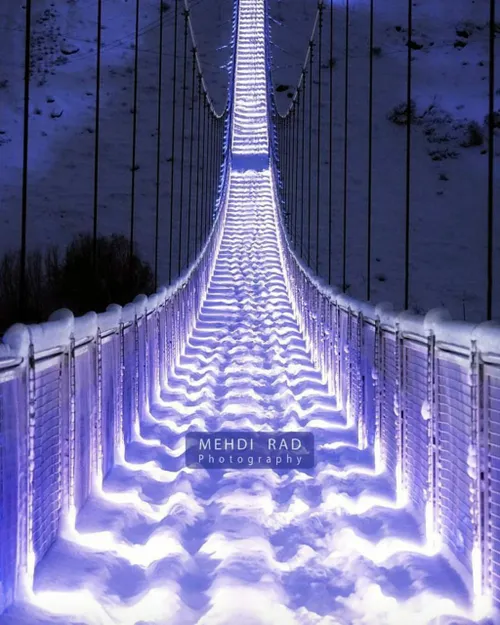 منظره ی برفی زیبا از بزرگ ترین پل معلق خاورمیانه در مشگین