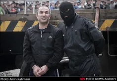 اعدام قاچاقچی مواد مخدر و تماشای اعدام تفریح سنتی ایرانیا