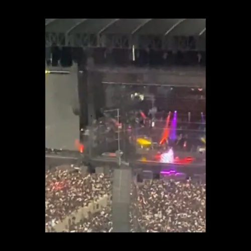 آهنگ 3D جونگکوک در کنسرت تایلند برونو مارس پخش شد