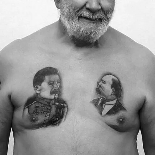 در زمان اتحاد جماهیر شوروی، زندانیان روسی روی بدنشان عکس 