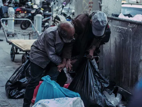 📸 کتک کاری دو زباله گرد بی خانمان بر سر یک قوطی خالی نوشا