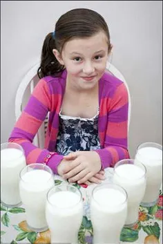 اگه این دختر روزی 3لیتر شیر نخور میمیره 