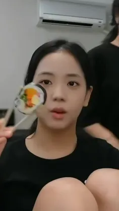 JISOO