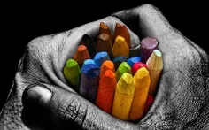 زندگی مانند جعبه ی 30 رنگه ی مداد رنگیست.که هر روز ان یه 