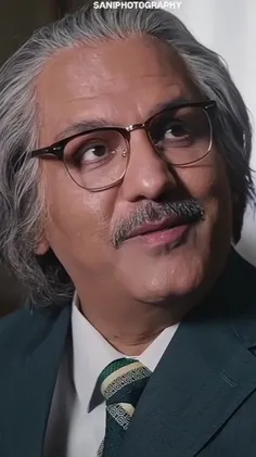 باید زد پسِ سرِ شما حرومزاده‌ها جوابتون کرد، مرتیکه‌ی ugl