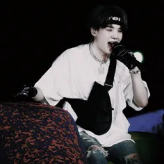 -یـونگـی🎸  ™  #suga