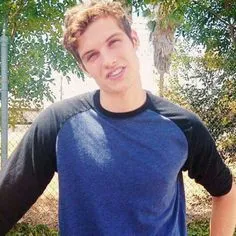 #Daniel_sharman