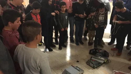 مسابقه گلادیاتوری رباتیک استان ایلام رباتیک مسابقات جنگجو