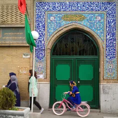 #dailytehran #Tehran #Tehranpic #Iran #girl #girls #bicyc