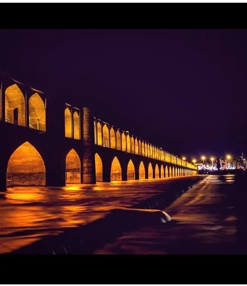 اصفهان پل خاجو