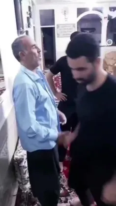 شهید"#رضا_دریکوند"؛شهیدی که فرزندش تنها ۲۰ روز پیش از شها