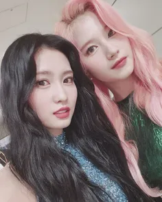 [ #upinsta #momo #sana #twice]