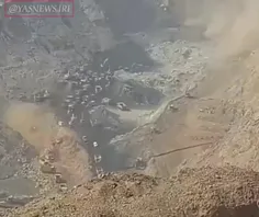 لحظه ریزش یک معدن در مغولستان چین 