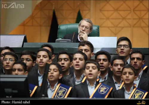 سرود بچه هاي اباده در مجلس