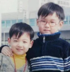جانگ کوک و برادر بزرگترش جانگ هیون