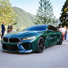 BMW-M8_GC