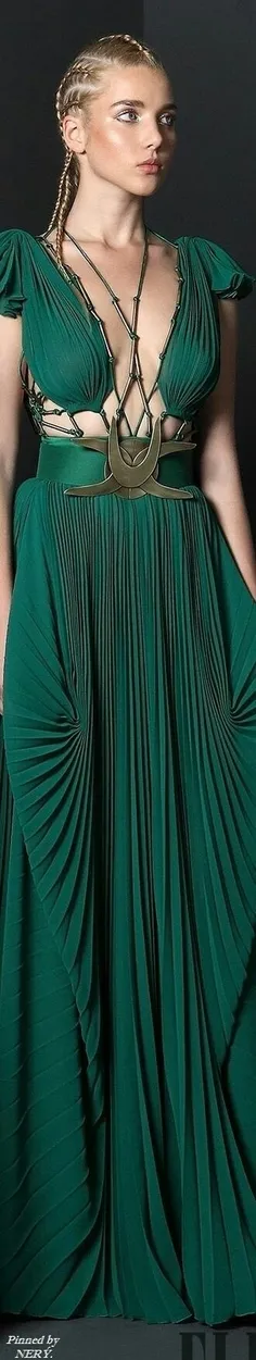 #Green_fashion