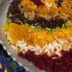 آخه چقد با کمالاته این غذا 😍😁یه پلوی شیک و مجلسی که از خو