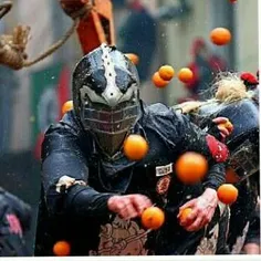 جنگ پرتقال در ایتالیا با ۵۰۰ تُن میوه گندیده
