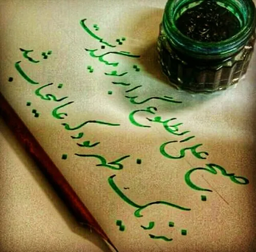 به ذَرّه گَر نَظَرِ لُطف بوتُراٰب کُنَد به آسِمان رَوَد و