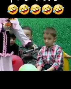 چه کارایی که نمیکنن😂