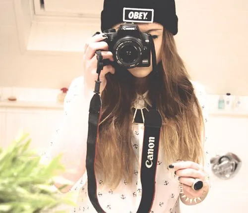 girl+camera