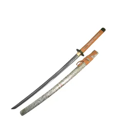 کاتانا (یا کِتانا) (در ژاپنی: 刀، انگلیسی: Katana) نام یک 