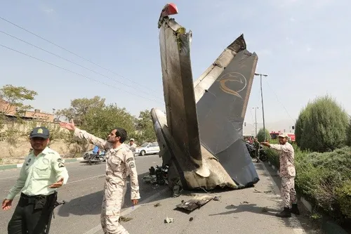 سقوط هواپیمای تهران طبس با 48 کشته