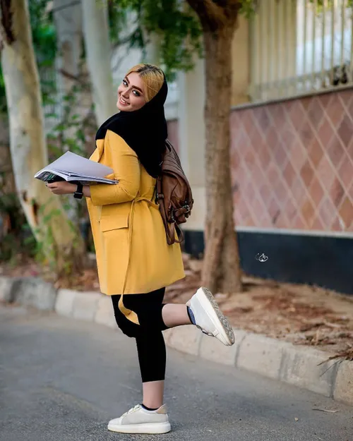 استایل ژست استایل شیک استایلیش استایل دانشجویی استایل خاص