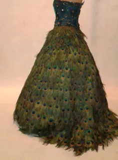 اولین لباس عروس پرطاووسی ایران قابل تغییر سایز تماما کار 