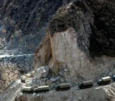 جاده سیچوآن - تبت، چین – رانش زمین، بهمن و شرایط جوی بد ب