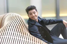 صوته بلوه و اعیونه حلوه والیحبهم یبتلی😻  #محمد_عساف