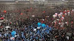🔰تظاهرات 2 میلیون نفری همزمان با اعتصاب سراسری در 200 شهر فرانسه علیه سیاست های اقتصادی ماکرون _ ادامه...🔰